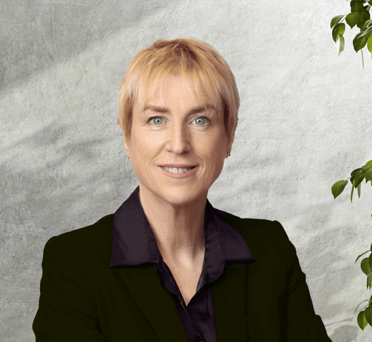 ab img leadship b bio Ellie Commerford May26